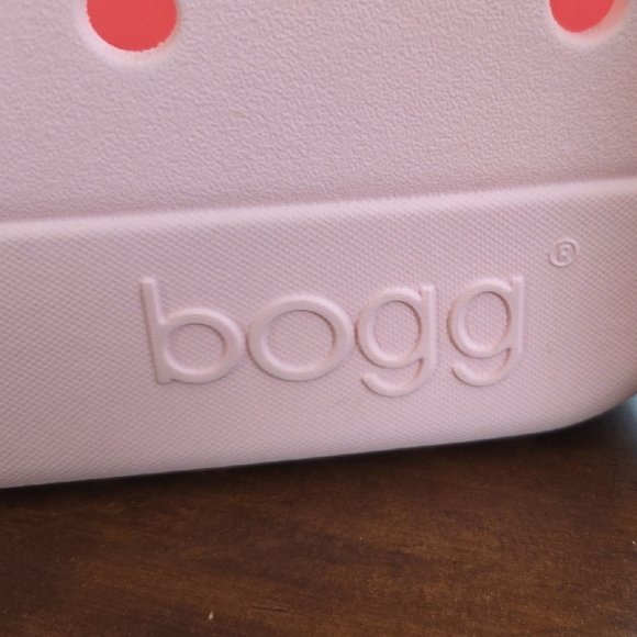 BOGG BAG Pink Tote with Structured Design and Studded Detailing - Picture 2 of 3